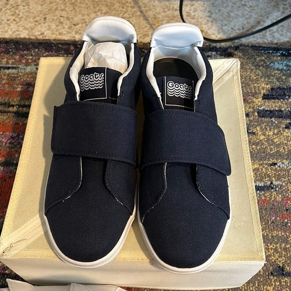 GOATS Shoes New Goats Navy Blue With White Bottom Really Cool One